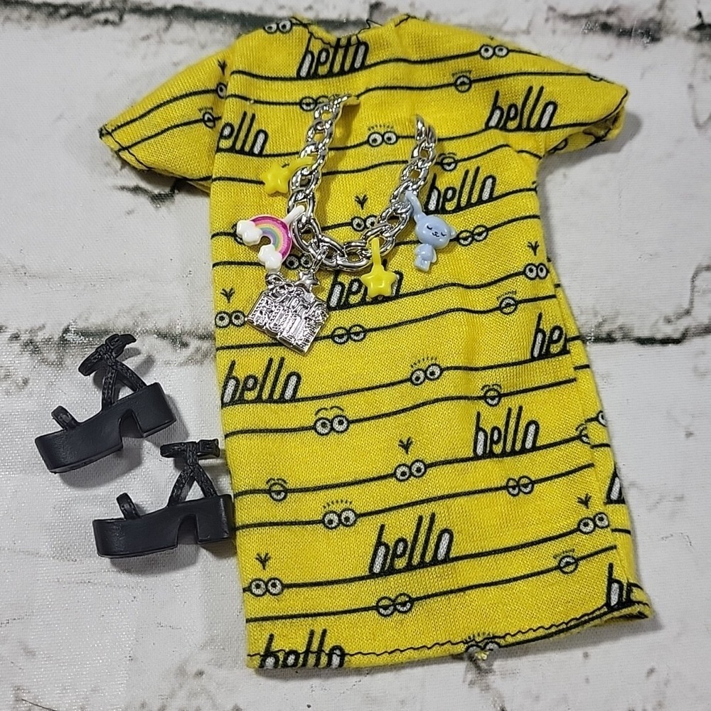 Barbie Minions Rise Of Gru Fashion Pack Dress Clothes Lot Shoes Charm Necklace